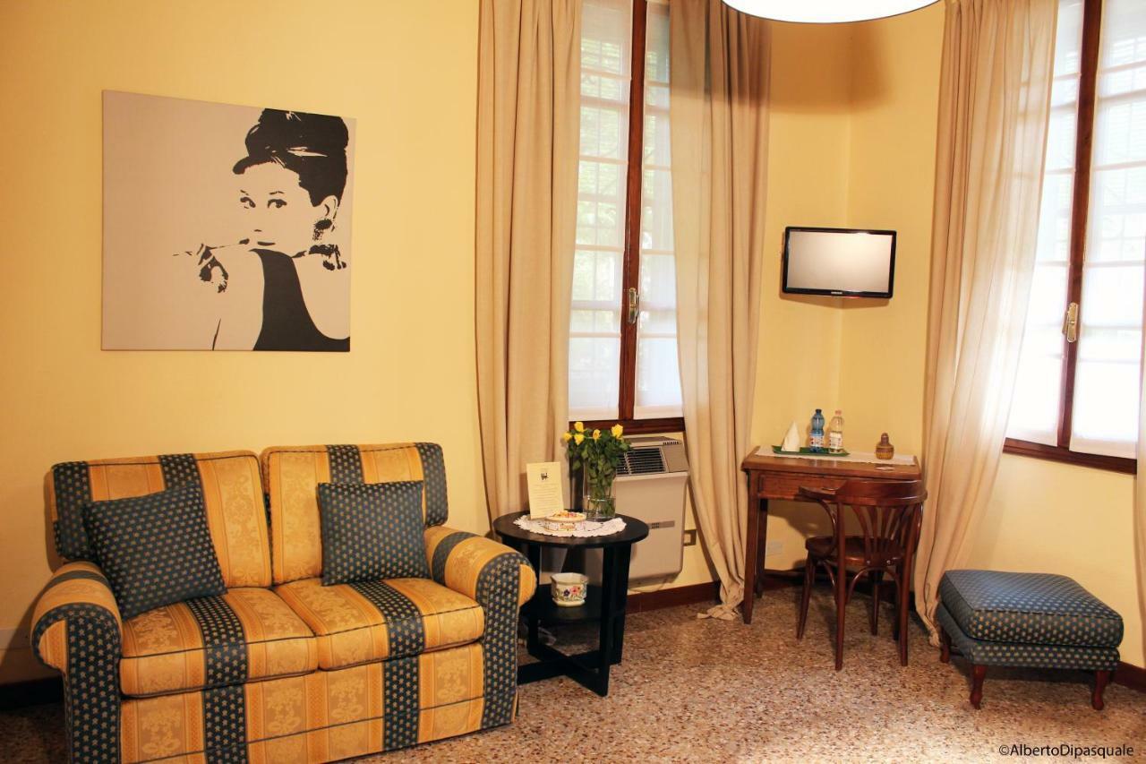 ブレシェッロ La Sosta Fuori Stazione Bed & Breakfast エクステリア 写真